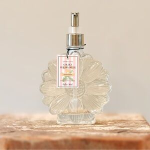 NEW Aroma Aria Golden Wildflower Hand Soap Glass Flower Pump Bottle 16.9 OZ